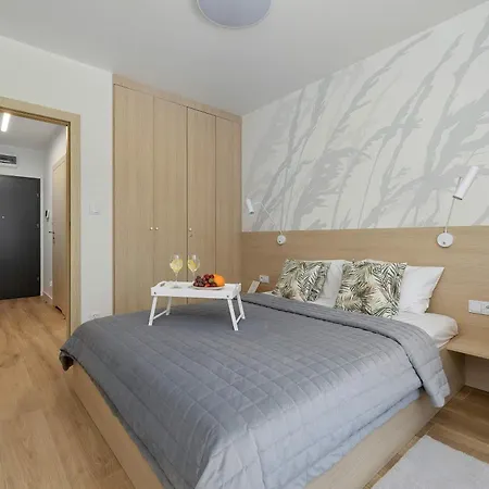 Appartement Sunday Klimatyzowany Z Parkingiem I Balkonem Oraz By Renters Dziwnów